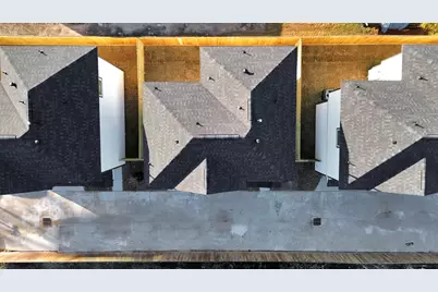 8025 Peachtree Street #D, Houston, TX 77016 - Photo 3