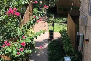 4647 Wild Indigo St, Houston, TX 77027 - Photo 5