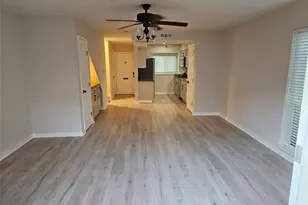 437 Bendwood Dr, Houston, TX 77024 - Photo 3