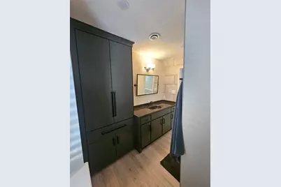 437 Bendwood Drive, Houston, TX 77024 - Photo 11