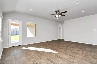 3947 Country Club Drive, Baytown, TX 77521 - Photo 25