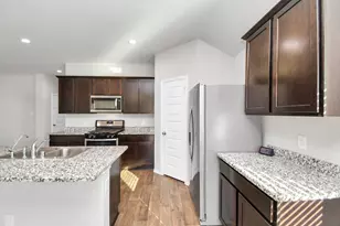 3947 Country Club Dr, Baytown, TX 77521 - Photo 29
