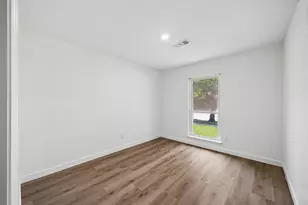 22738 Millgate Dr, Spring, TX 77373 - Photo 11
