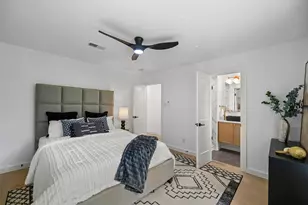 1818 Watercrest Dr, Houston, TX 77008 - Photo 15