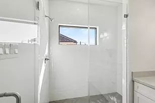 1222 Wycliffe Dr, Houston, TX 77043 - Photo 33