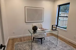 1222 Wycliffe Dr, Houston, TX 77043 - Photo 9