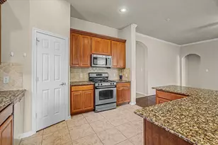 9706 Parsonsfield Ln, Katy, TX 77494 - Photo 11