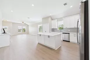 15826 Sugar Maple Ln, Santa Fe, TX 77517 - Photo 19