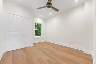 1275 Dewalt St, Houston, TX 77088 - Photo 25