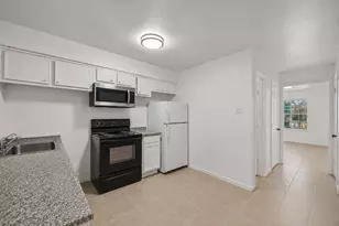 12054 Beechnut St, Houston, TX 77072 - Photo 7