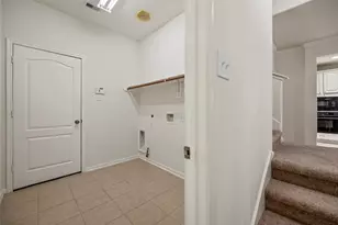 11515 Timberly Park Ln, Cypress, TX 77433 - Photo 17