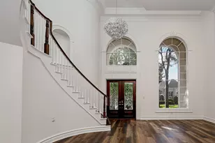 14 Lyric Arbor Cir, The Woodlands, TX 77381 - Photo 3