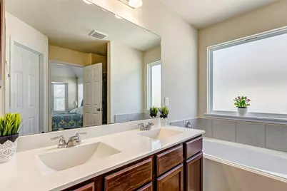 21219 Fox Hillside Way, Humble, TX 77338 - Photo 27