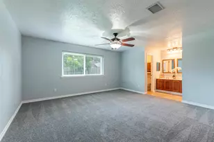 320 Creek Bend Dr, League City, TX 77573 - Photo 23