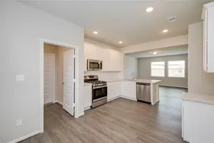 8411 Baywatch Cir, Baytown, TX 77523 - Photo 17