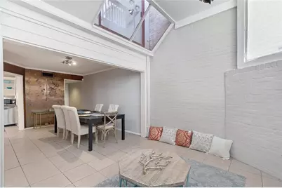 3022 Baldwin Street, Houston, TX 77006 - Photo 3