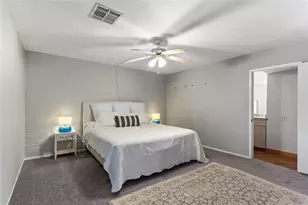 3022 Baldwin St, Houston, TX 77006 - Photo 11