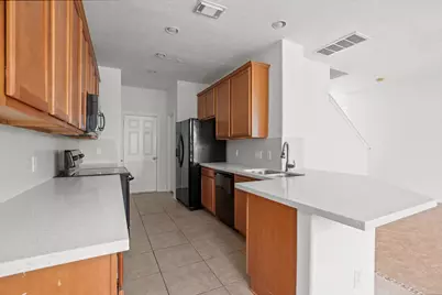 35 Wickerdale Place, The Woodlands, TX 77382 - Photo 9