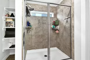 30250 Kingston Heath Dr, Cleveland, TX 77327 - Photo 17