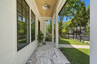 906 Bayland Avenue, Houston, TX 77009 - Photo 3