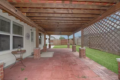 2753 Foster Hill Drive E, Houston, TX 77345 - Photo 37