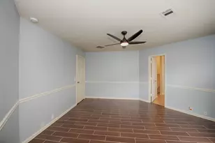 2753 Foster Hill Dr E, Houston, TX 77345 - Photo 23