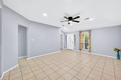 2135 Falling Oaks Road, Houston, TX 77038 - Photo 27