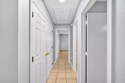 2135 Falling Oaks Road, Houston, TX 77038 - Photo 13