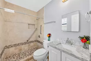 2135 Falling Oaks Rd, Houston, TX 77038 - Photo 25