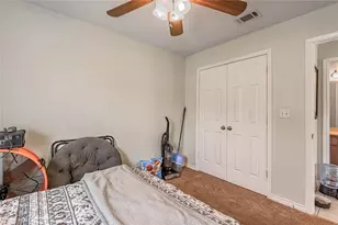101 Yegua Cir, Huntsville, TX 77340 - Photo 15
