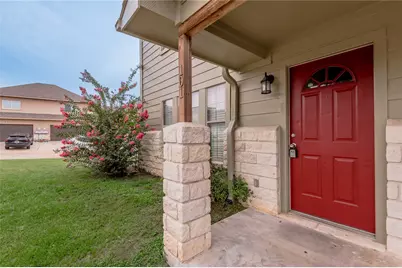 101 Yegua Circle, Huntsville, TX 77340 - Photo 3