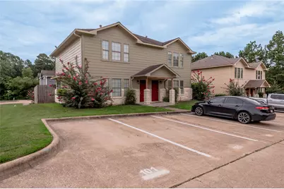 101 Yegua Circle, Huntsville, TX 77340 - Photo 1