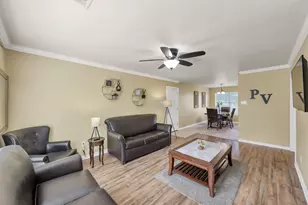 125 Pine St, Prairie View, TX 77445 - Photo 15