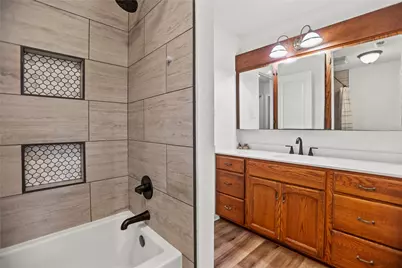 12315 Fisher Drive, Mont Belvieu, TX 77523 - Photo 33