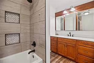 12315 Fisher Dr, Mont Belvieu, TX 77523 - Photo 33