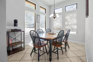 12315 Fisher Dr, Mont Belvieu, TX 77523 - Photo 15