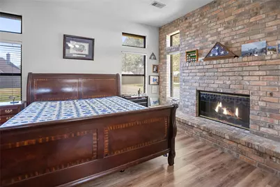 12315 Fisher Drive, Mont Belvieu, TX 77523 - Photo 21