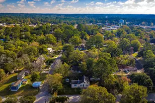 712 N Pine Ave, Livingston, TX 77351 - Photo 31