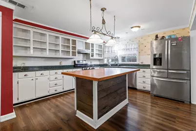 712 N Pine Avenue, Livingston, TX 77351 - Photo 7