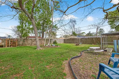 2805 Woodlawn Street, Dickinson, TX 77539 - Photo 39