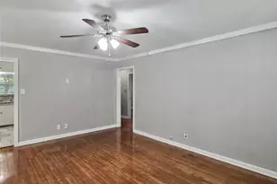 1223 Shawnee St, Houston, TX 77034 - Photo 3