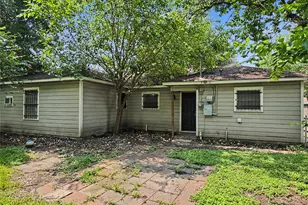 1223 Shawnee St, Houston, TX 77034 - Photo 19