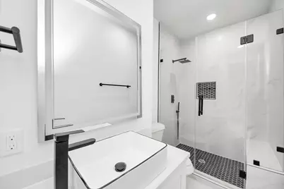 4410 Allen Street #B, Houston, TX 77007 - Photo 19