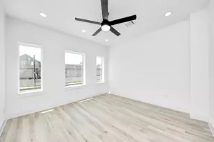 4410 Allen St, Houston, TX 77007 - Photo 15