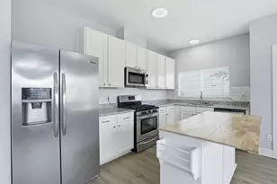 11930 Longwood Garden Way, Houston, TX 77047 - Photo 17