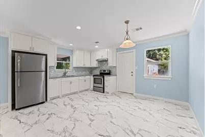 1805 Chamberlain Street, Houston, TX 77093 - Photo 5