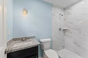1805 Chamberlain St, Houston, TX 77093 - Photo 13