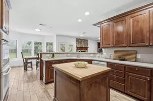 20407 Deer Run Rd, Damon, TX 77430 - Photo 7