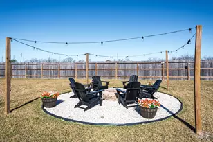 403 Hidden Brk Dr, Baytown, TX 77523 - Photo 37