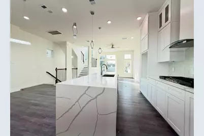 6717 Saint Augustine Street, Houston, TX 77021 - Photo 3